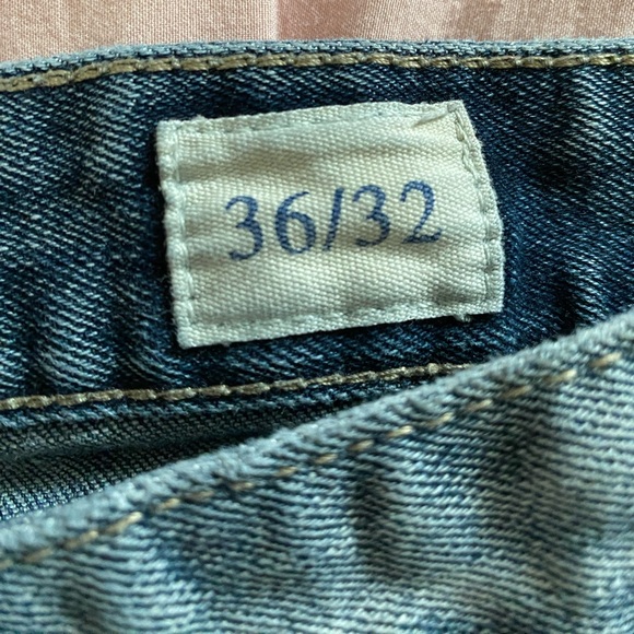 Men’s Jeans - Picture 2 of 3